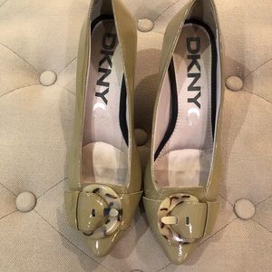 Dkny brand new heels